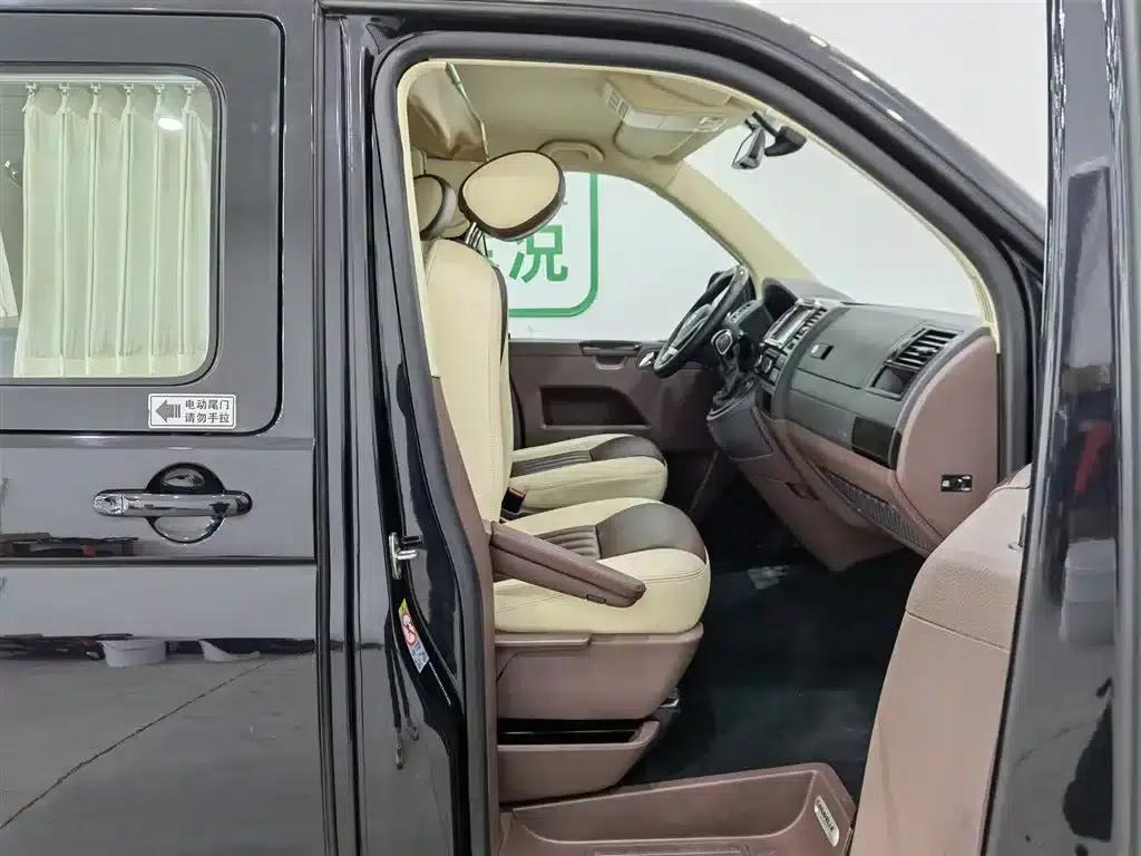 Caravelle 2015 2.0TSI 4WD Comfort Edition — миниатюра 23