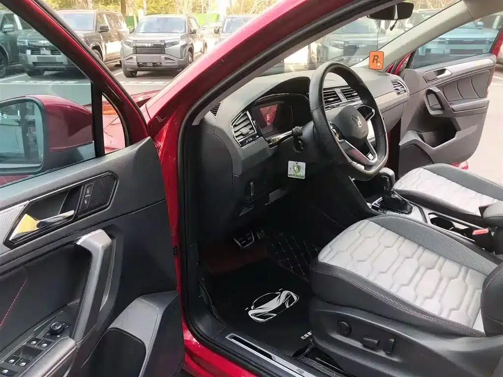 Tiguan X 2021 330TSI 2WD Flagship Edition — миниатюра 12