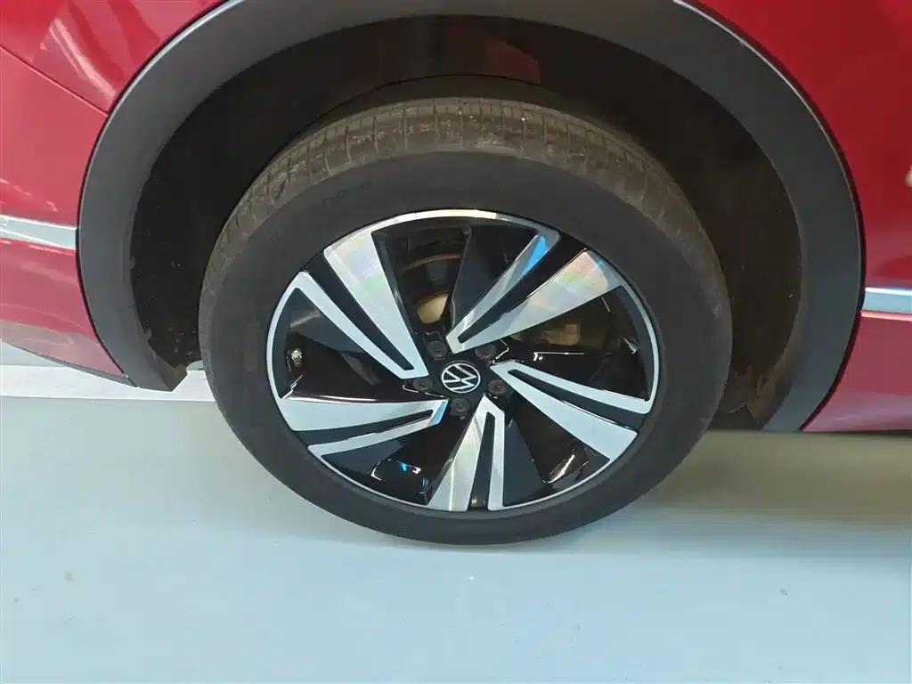 Tiguan X 2021 330TSI 2WD Flagship Edition — миниатюра 23