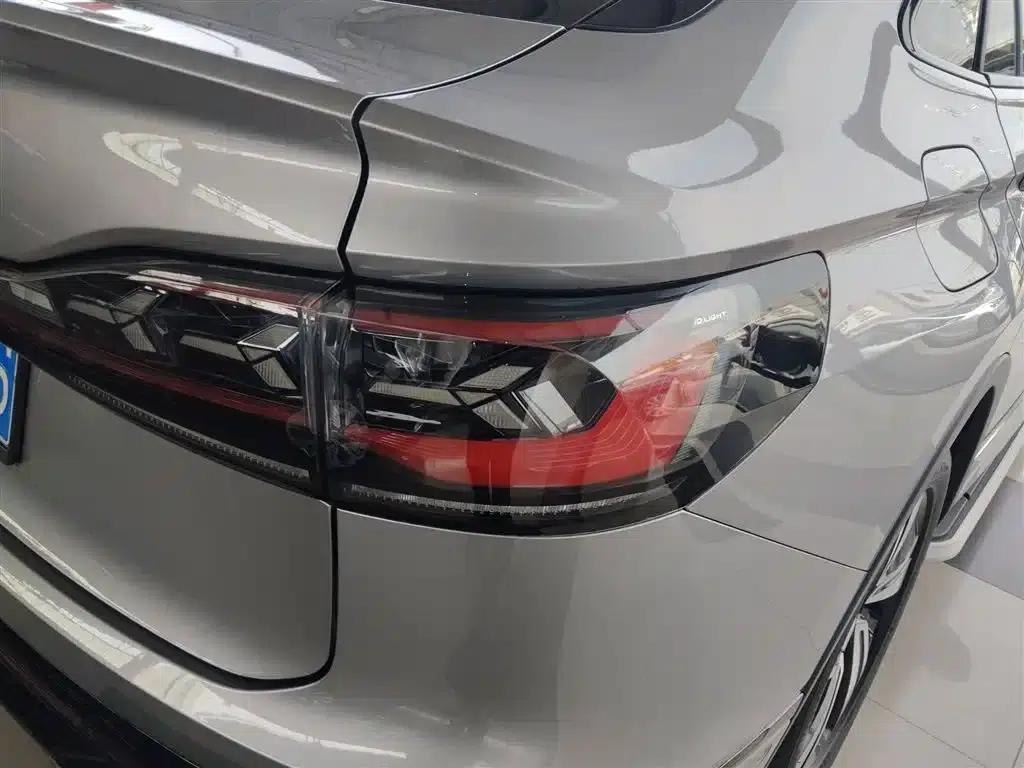 Tiguan X 2023 330TSI 2WD Flagship Edition — миниатюра 24