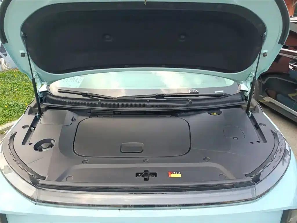 Everyone 9 2022 Long Range Mountain Six-Seater Edition — миниатюра 22