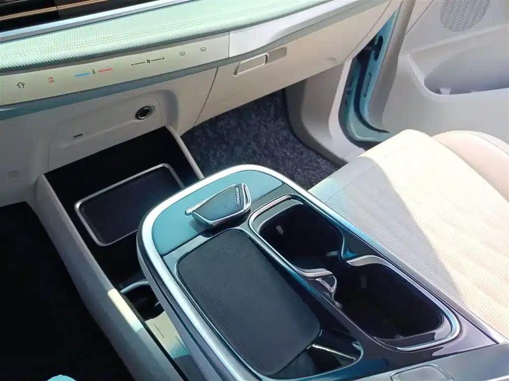 Everyone 9 2022 Long Range Mountain Six-Seater Edition — миниатюра 23
