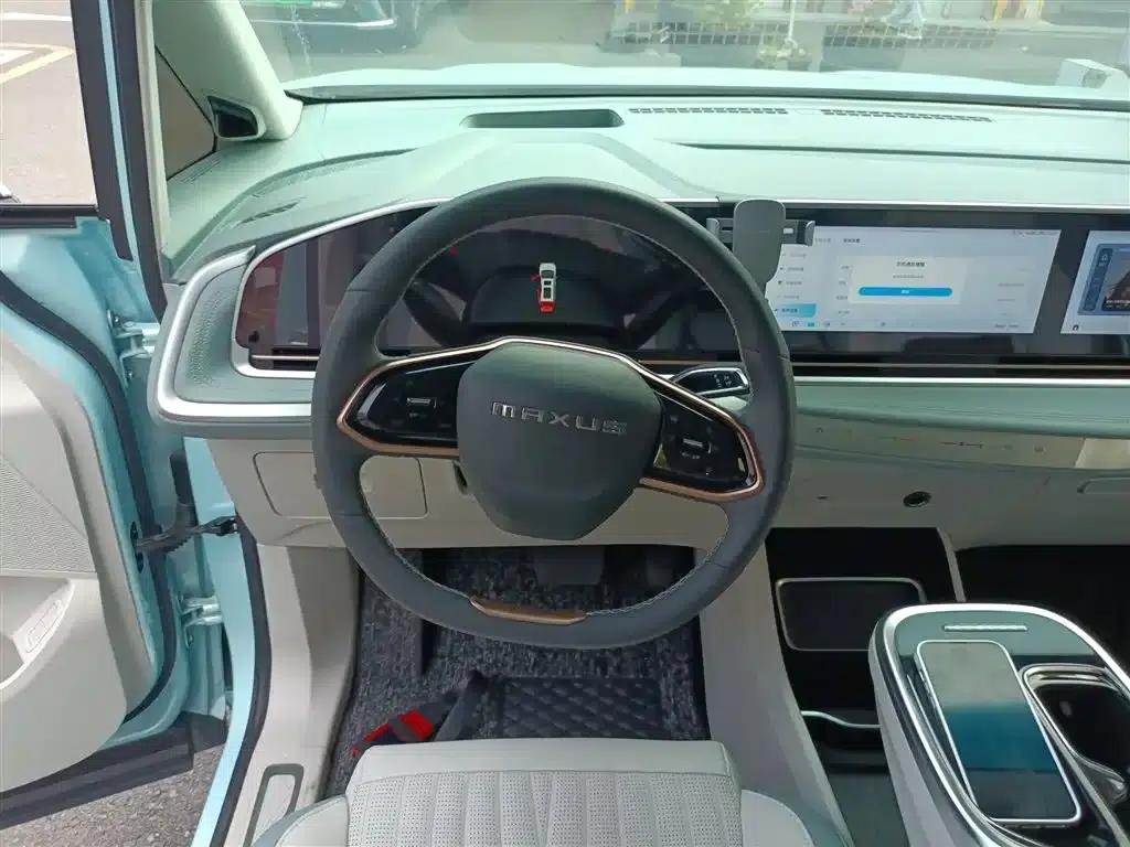 Everyone 9 2022 Long Range Mountain Six-Seater Edition — миниатюра 9