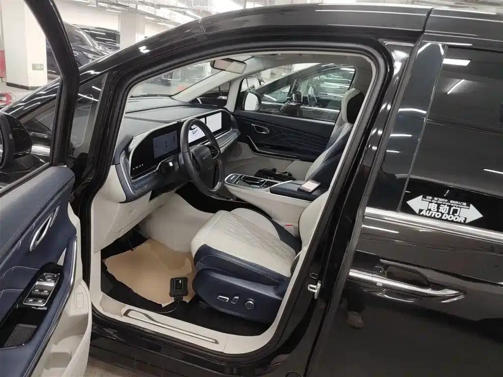 Maxus G90 2022 2.0T Interstellar Flagship Edition — миниатюра 11