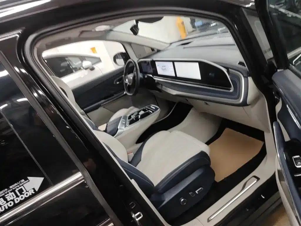 Maxus G90 2022 2.0T Interstellar Flagship Edition — миниатюра 20