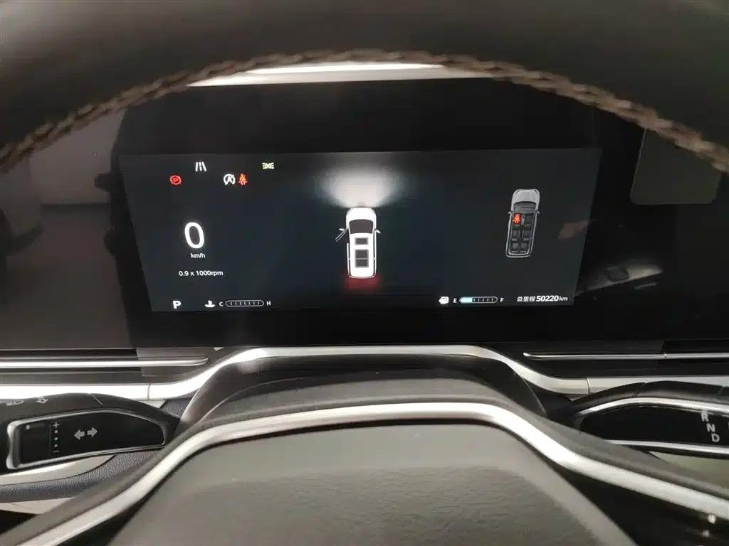 Maxus G90 2022 2.0T Interstellar Flagship Edition — миниатюра 8