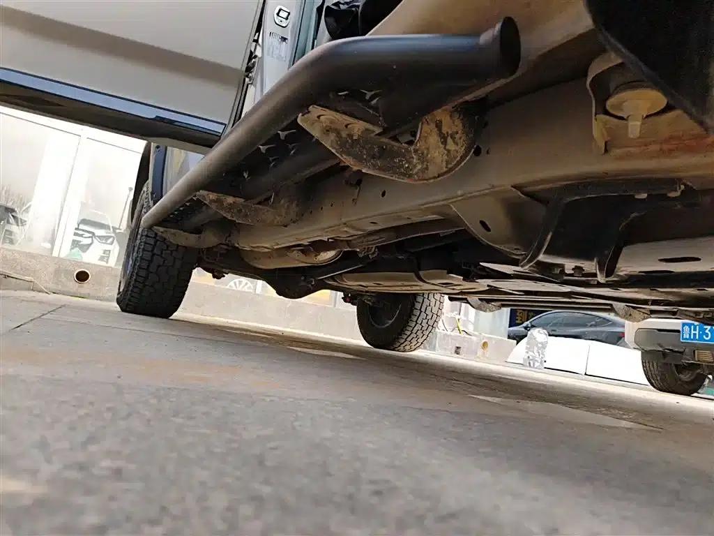 Maxus T90 2022 2.0T Diesel Automatic 4WD SAIC New Zealand Demon King Standard Box — миниатюра 19
