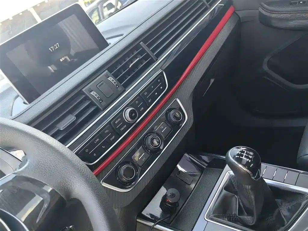 Fengxing T5 2021 1.6L Manual Comfort Model — миниатюра 15