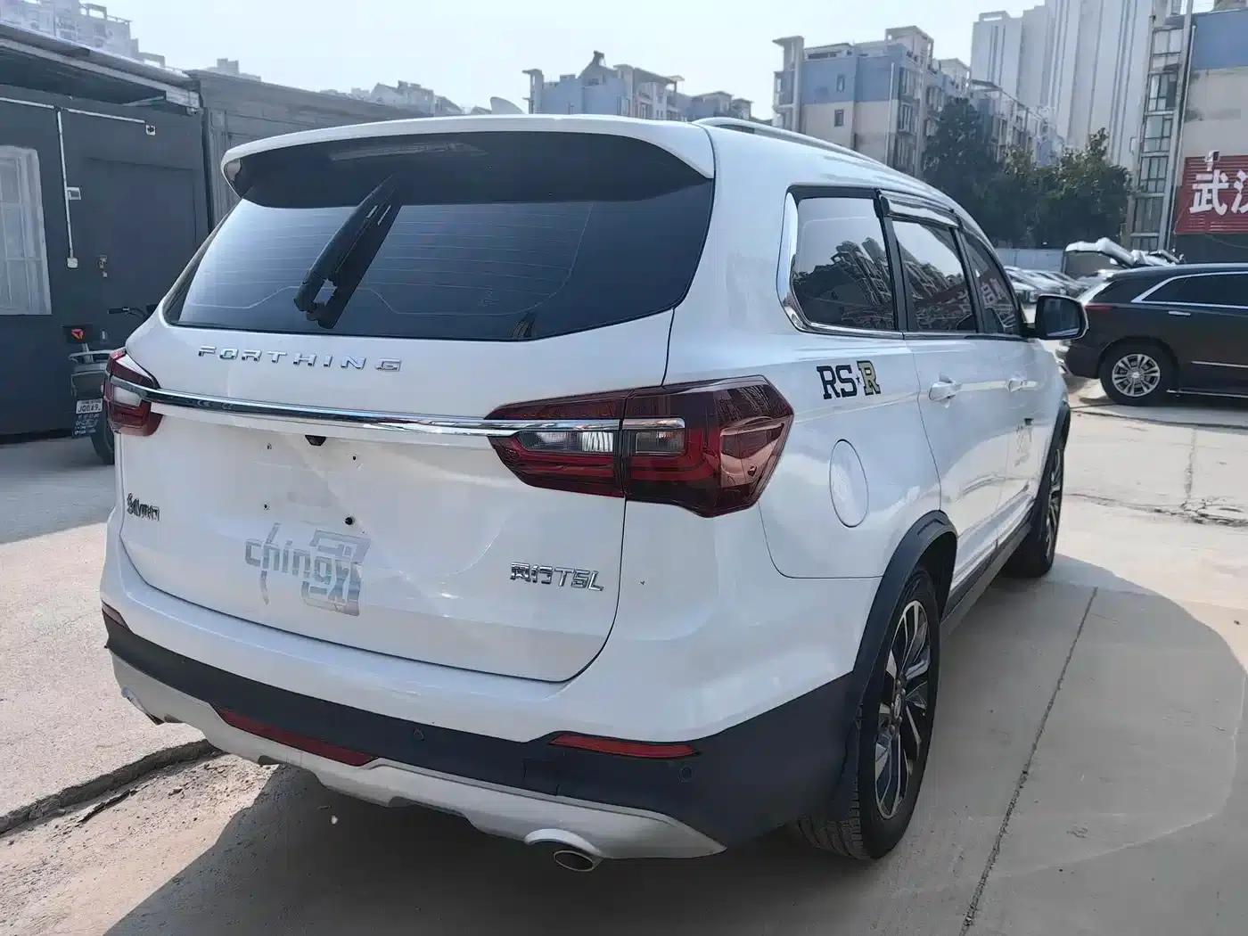 Fengxing T5L 2019 1.5T CVT Luxury 7-seater — миниатюра 16
