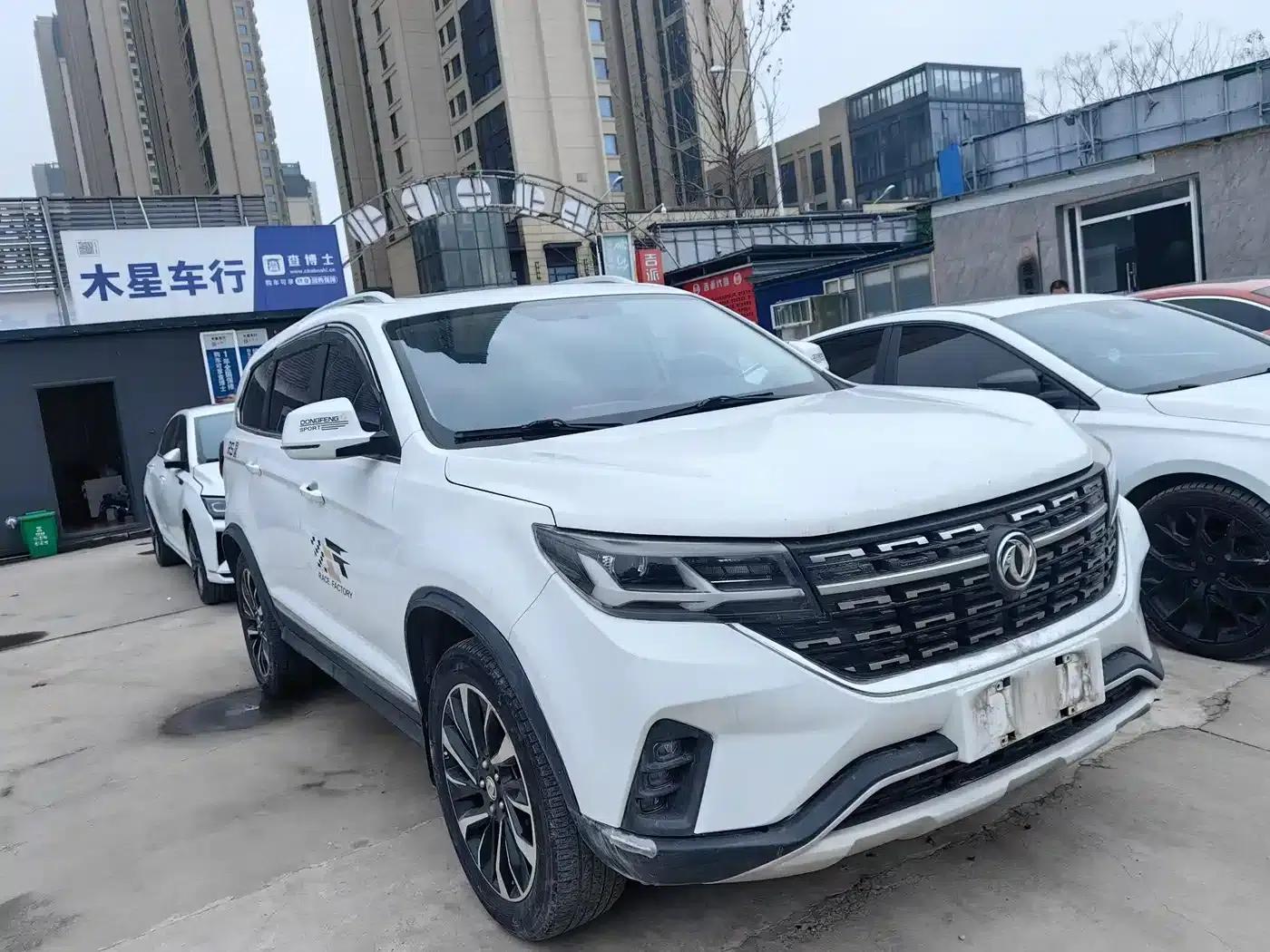 Fengxing T5L 2019 1.5T CVT Luxury 7-seater — миниатюра 3