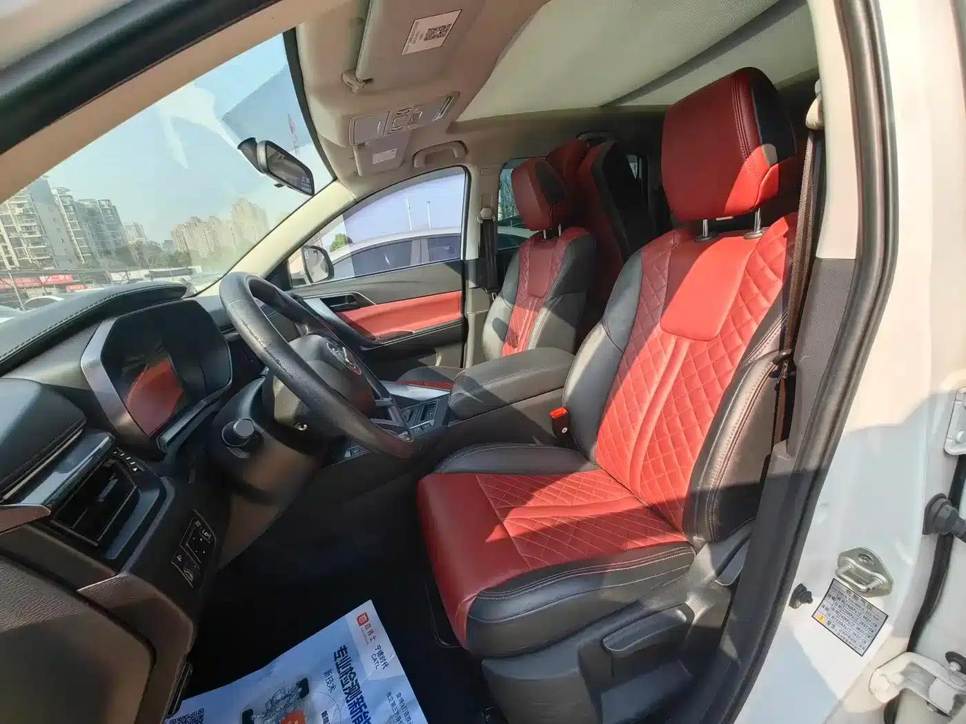 Fengxing T5L 2019 1.5T CVT Luxury 7-seater — миниатюра 8