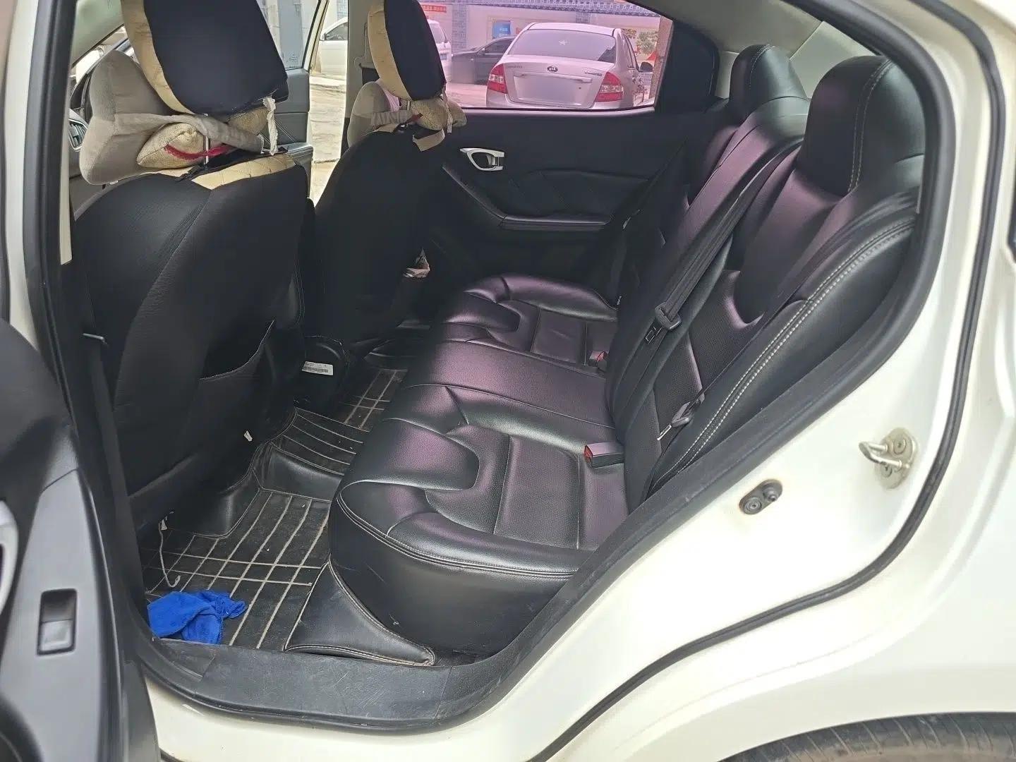 GAC Trumpchi GA3S Vision 2014 1.6L Automatic Luxury ESP Version — миниатюра 18