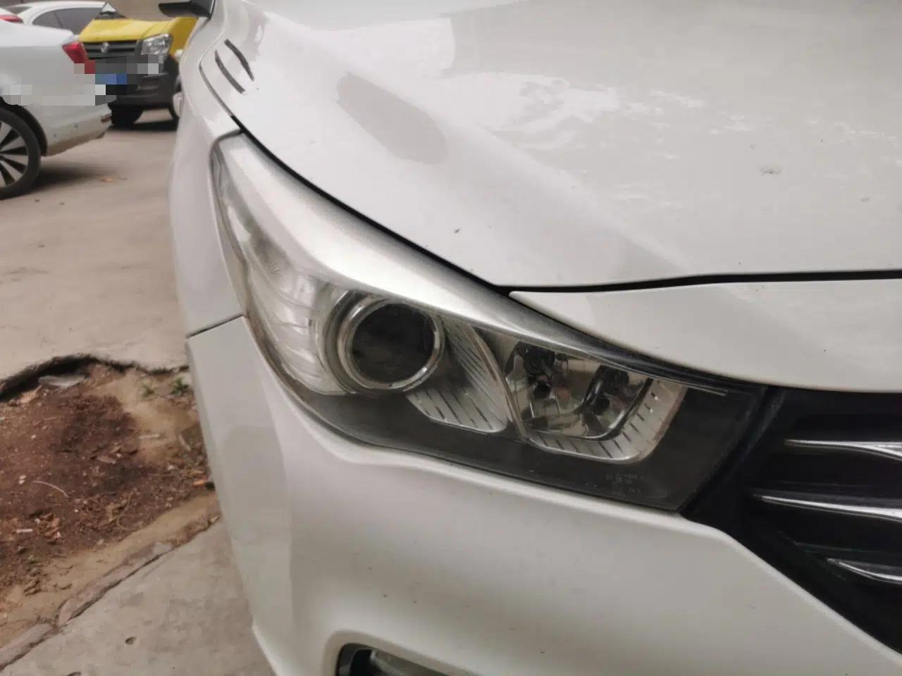 GAC Trumpchi GA3S Vision 2014 1.6L Manual Elite Edition — миниатюра 7