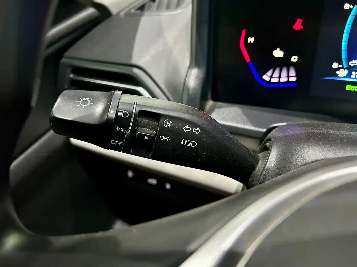 Dongfeng Fengshen E70 2023 Model 500 Smart Edition: Lithium Iron Phosphate Fuel Cell, 48.6kWh, 120kW — миниатюра 14