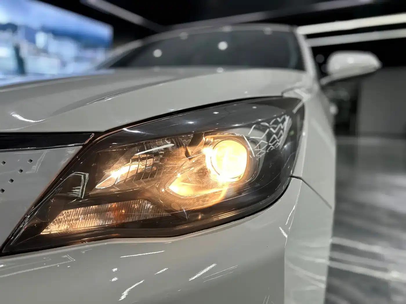 Dongfeng Fengshen E70 2023 Model 500 Smart Edition: Lithium Iron Phosphate Fuel Cell, 48.6kWh, 120kW — миниатюра 30