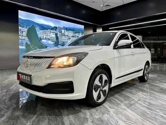 Dongfeng Fengshen E70 2023 Model 500 Smart Edition: Lithium Iron Phosphate Fuel Cell, 48.6kWh, 120kW