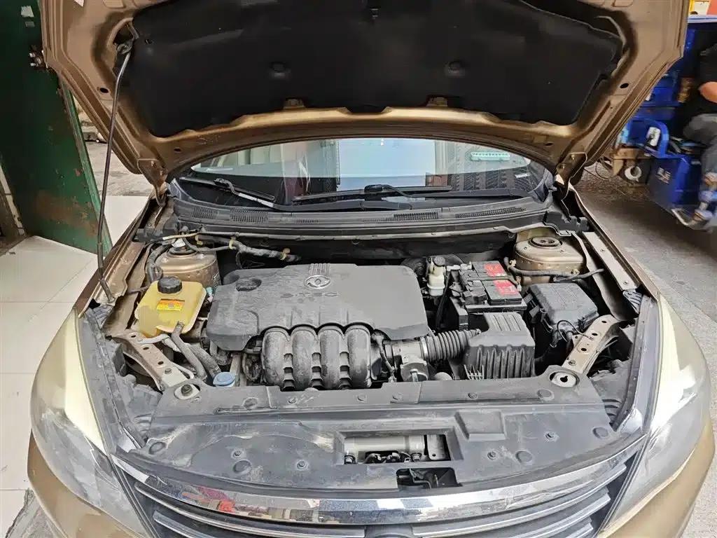 Dongfeng Fengshen A60 2016 Model 1.5L Automatic Deluxe — миниатюра 11
