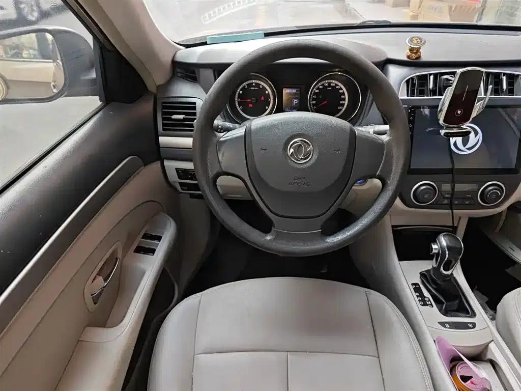 Dongfeng Fengshen A60 2016 Model 1.5L Automatic Deluxe — миниатюра 3