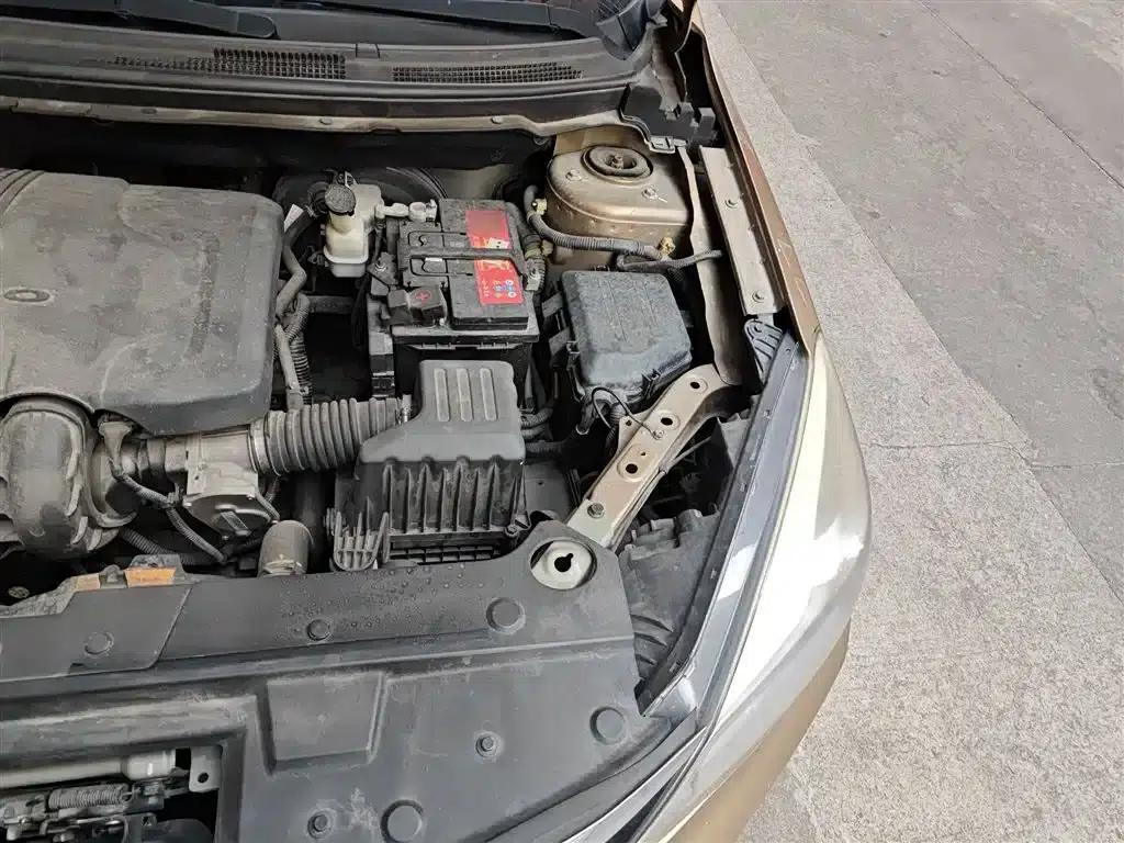 Dongfeng Fengshen A60 2016 Model 1.5L Automatic Deluxe — миниатюра 22