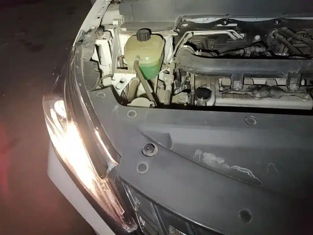 Fengguang 500 2022 Model 1.5L Manual Enjoyment Edition — миниатюра 21