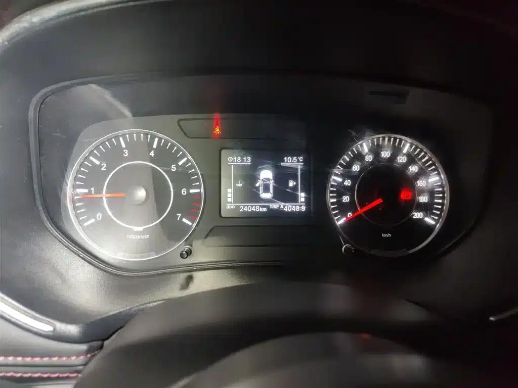 Fengguang 500 2022 Model 1.5L Manual Enjoyment Edition — миниатюра 5