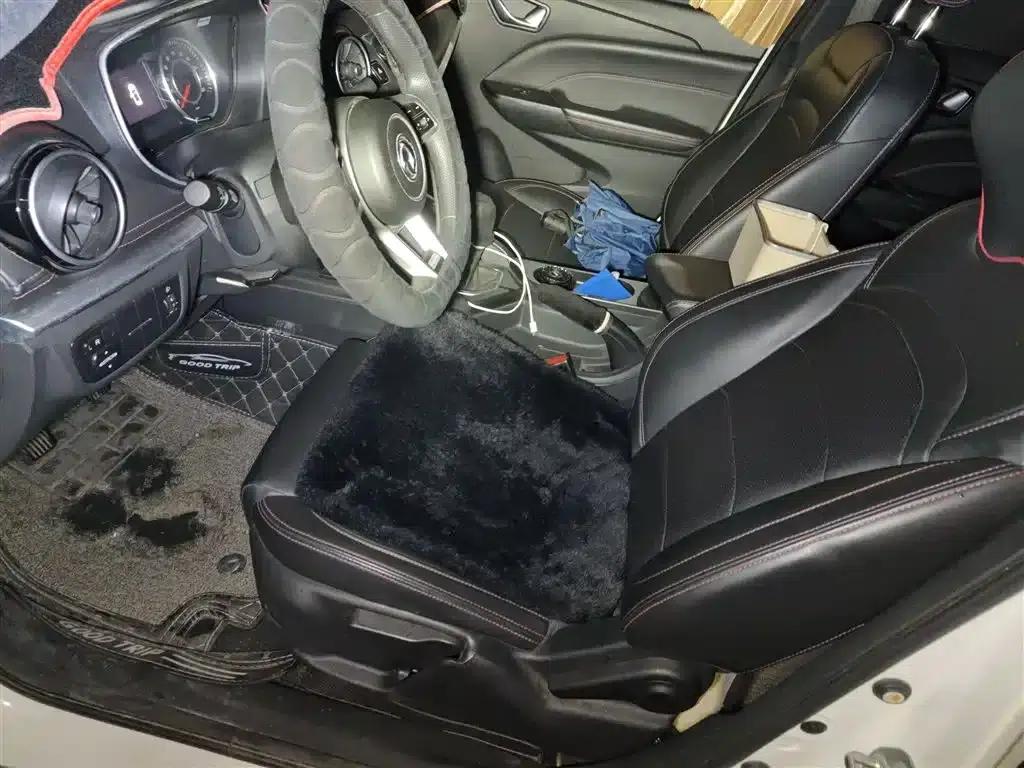 Fengguang 500 2022 Model 1.5L Manual Enjoyment Edition — миниатюра 8