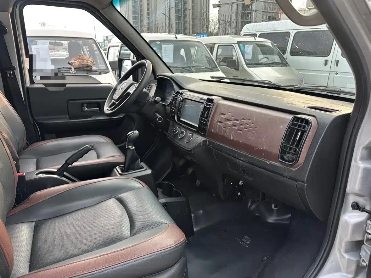 Dongfeng Xiaokang C56 2020 1.5L Luxury Model I DK15C — миниатюра 6