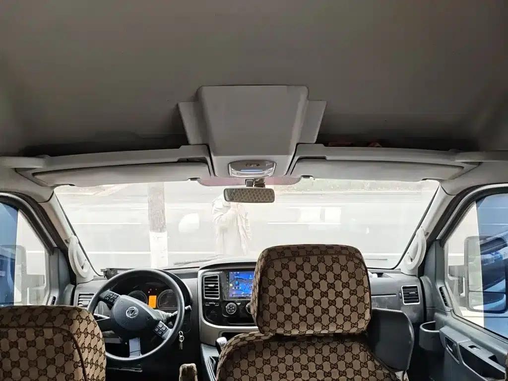 Yufeng 2021 2.3T Power King Rear-Wheel Drive Logistics Van, Long Wheelbase, High Roof, Dual Rear Tires, 6-9 Seats, National VI Emission Standard M9T — миниатюра 9