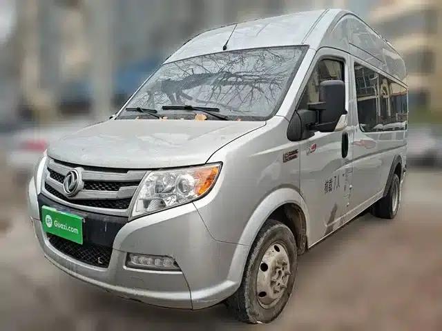 Yufeng 2021 2.3T Power King Rear-Wheel Drive Logistics Van, Long Wheelbase, High Roof, Dual Rear Tires, 6-9 Seats, National VI Emission Standard M9T