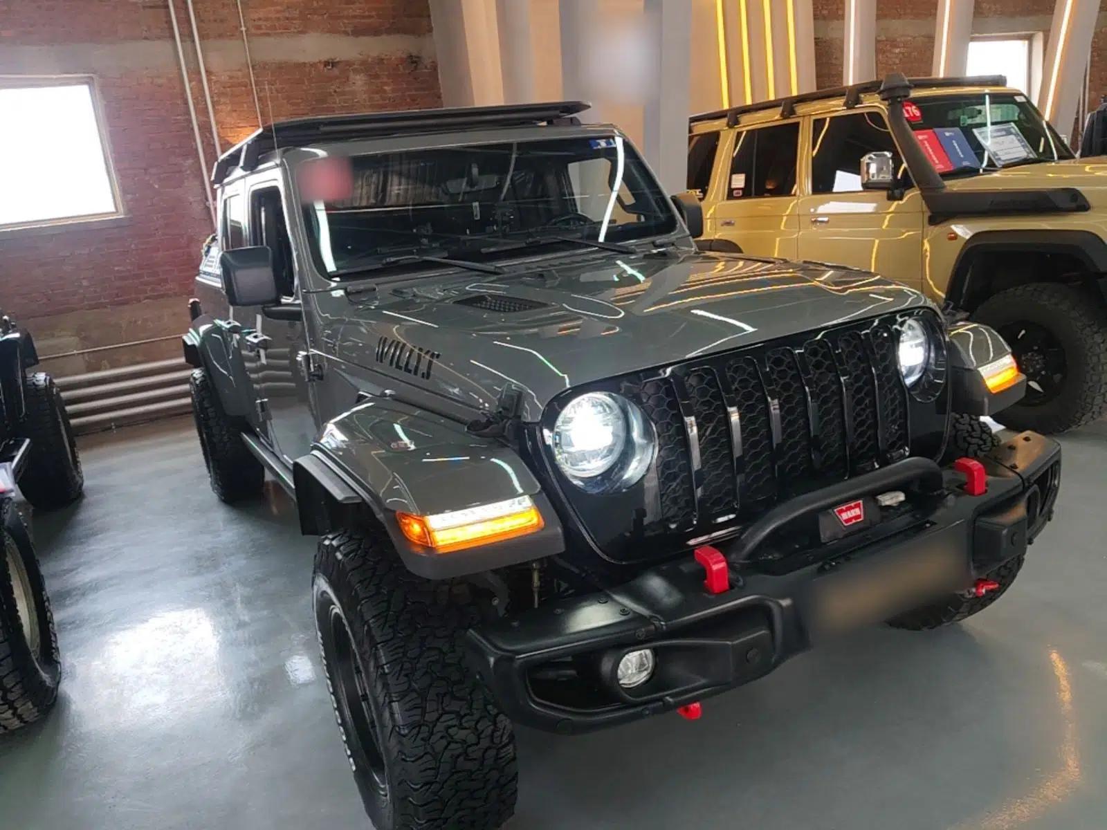 Jeep Gladiator 2022 3.6L Pioneer Edition — миниатюра 3