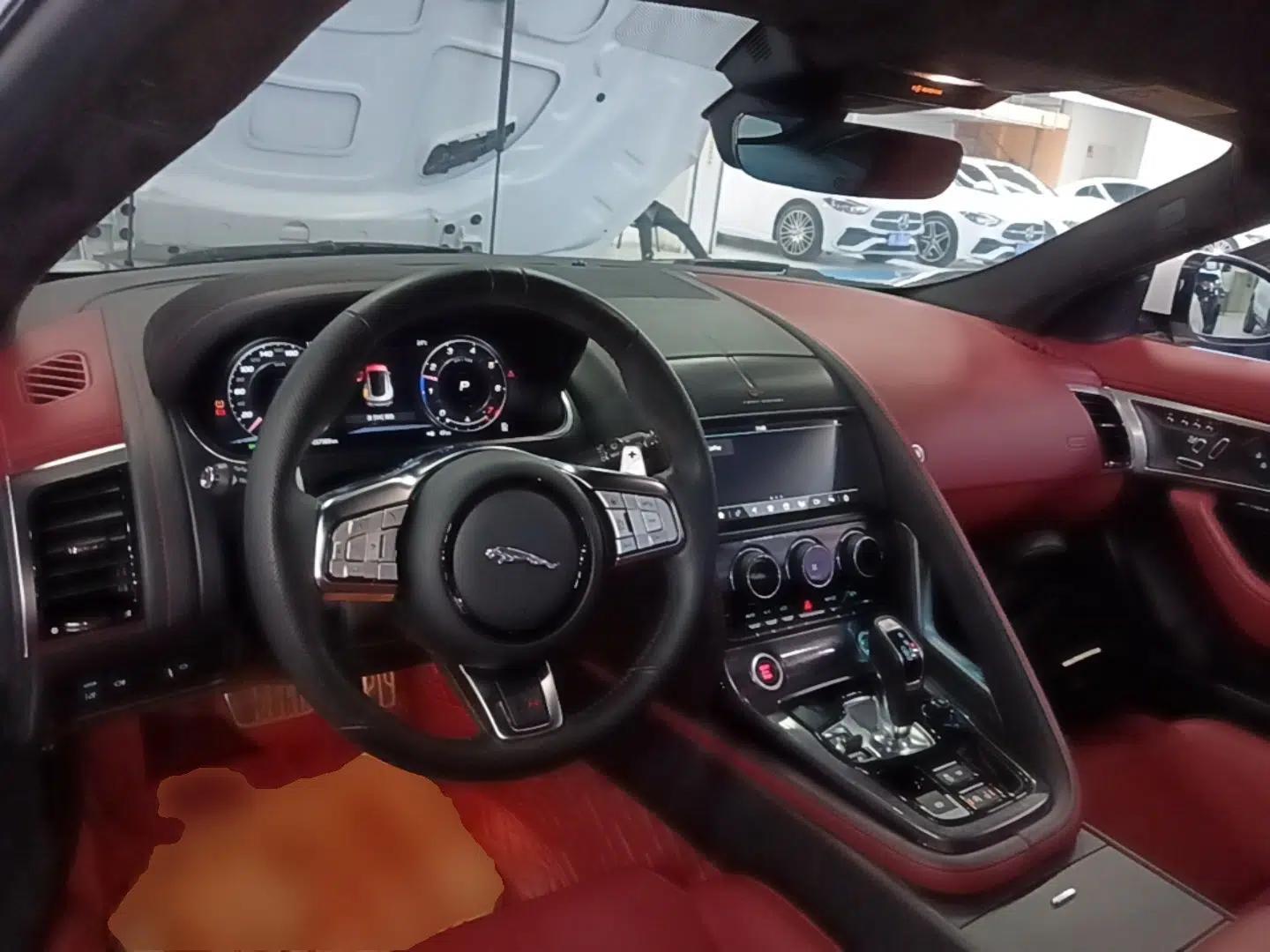Jaguar F-TYPE 2021 P300 Rear-Drive First Edition Hardtop Version — миниатюра 12