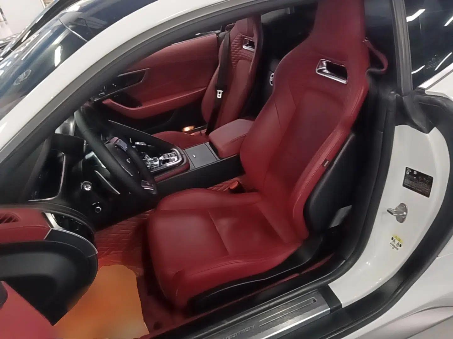 Jaguar F-TYPE 2021 P300 Rear-Drive First Edition Hardtop Version — миниатюра 17