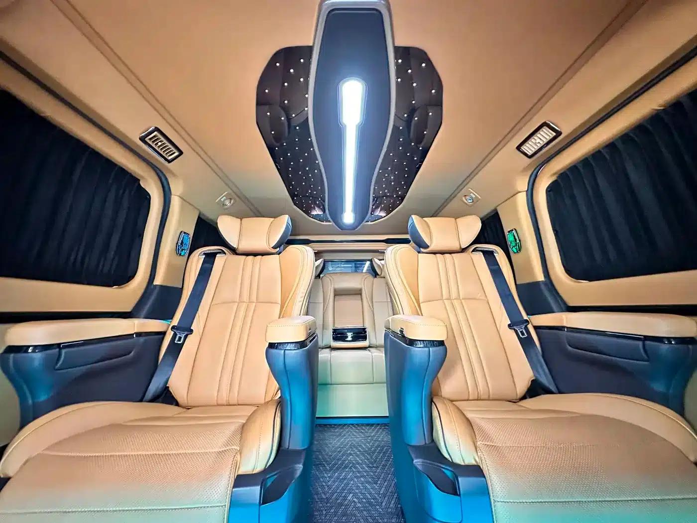 2023 HIACE 3.5L Automatic — миниатюра 15