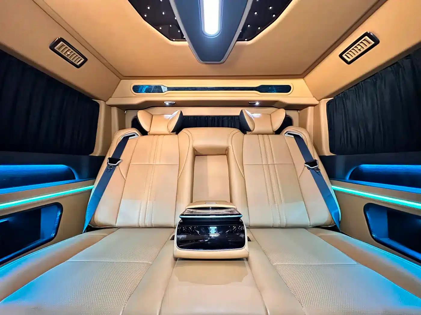 2023 HIACE 3.5L Automatic — миниатюра 25
