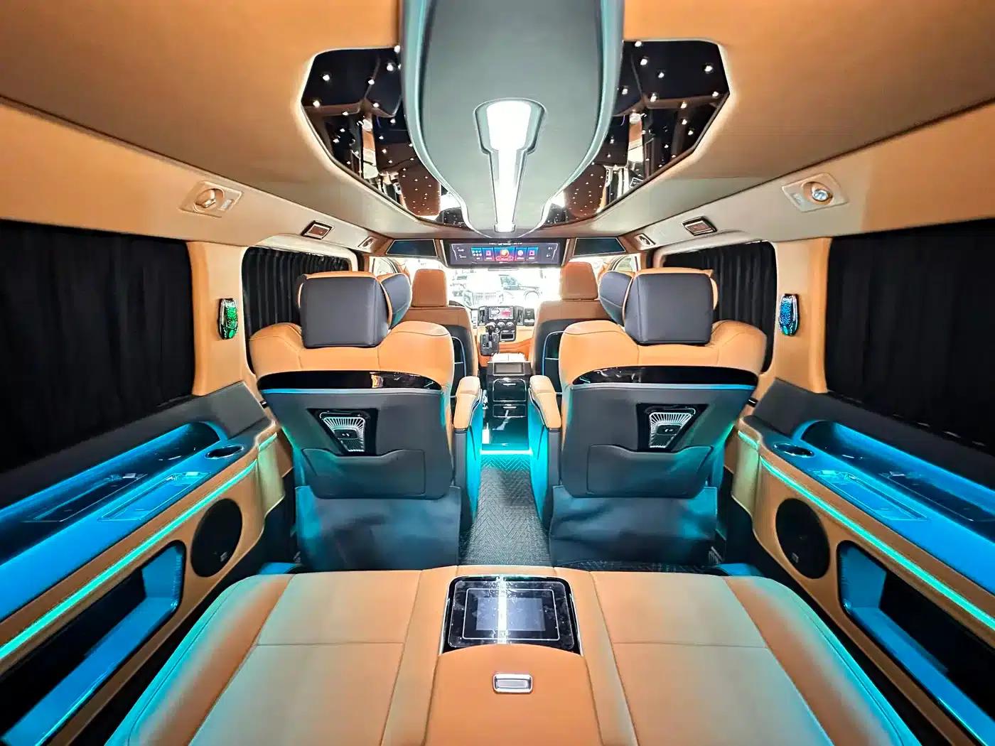 2023 HIACE 3.5L Automatic — миниатюра 26