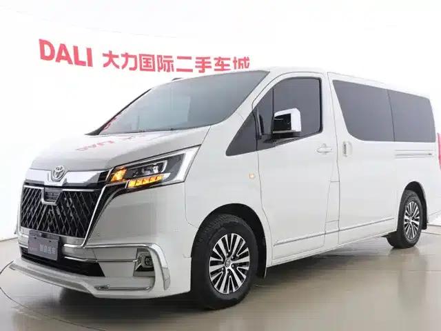 2023 HIACE 3.5L Automatic