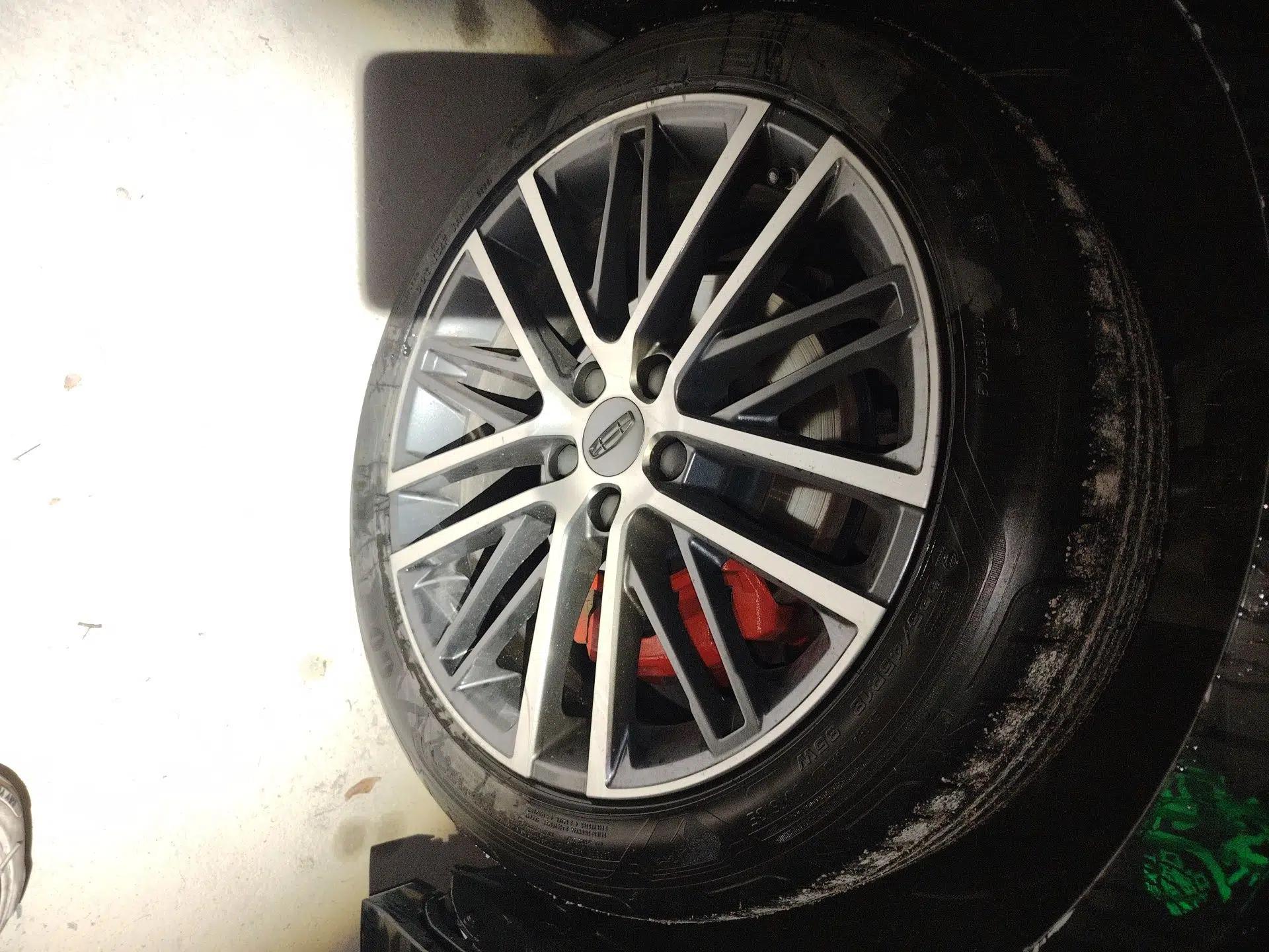 Geely Auto Preface 2023 1.5TD Kunlun Edition — миниатюра 8