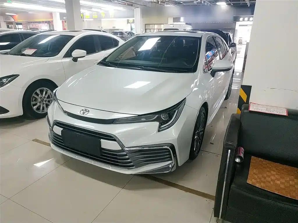 2023 Geely Lingshang 2.0L Luxury Edition — миниатюра 2