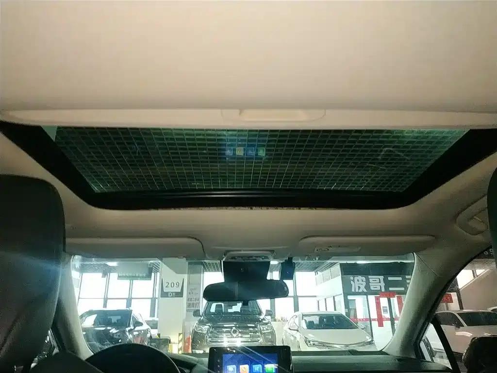2023 Geely Lingshang 2.0L Luxury Edition — миниатюра 14