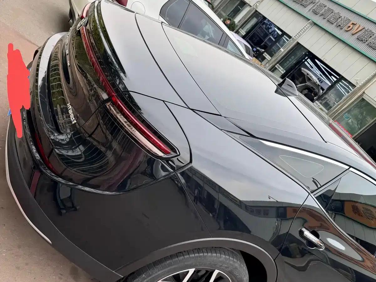 2023 Toyota Crown SportCross 2.5L SportCross HEV 2WD Premium Edition — миниатюра 4