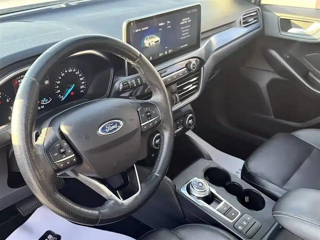 2020 Ford Focus Active EcoBoost 180 Automatic Sport Edition — миниатюра 17