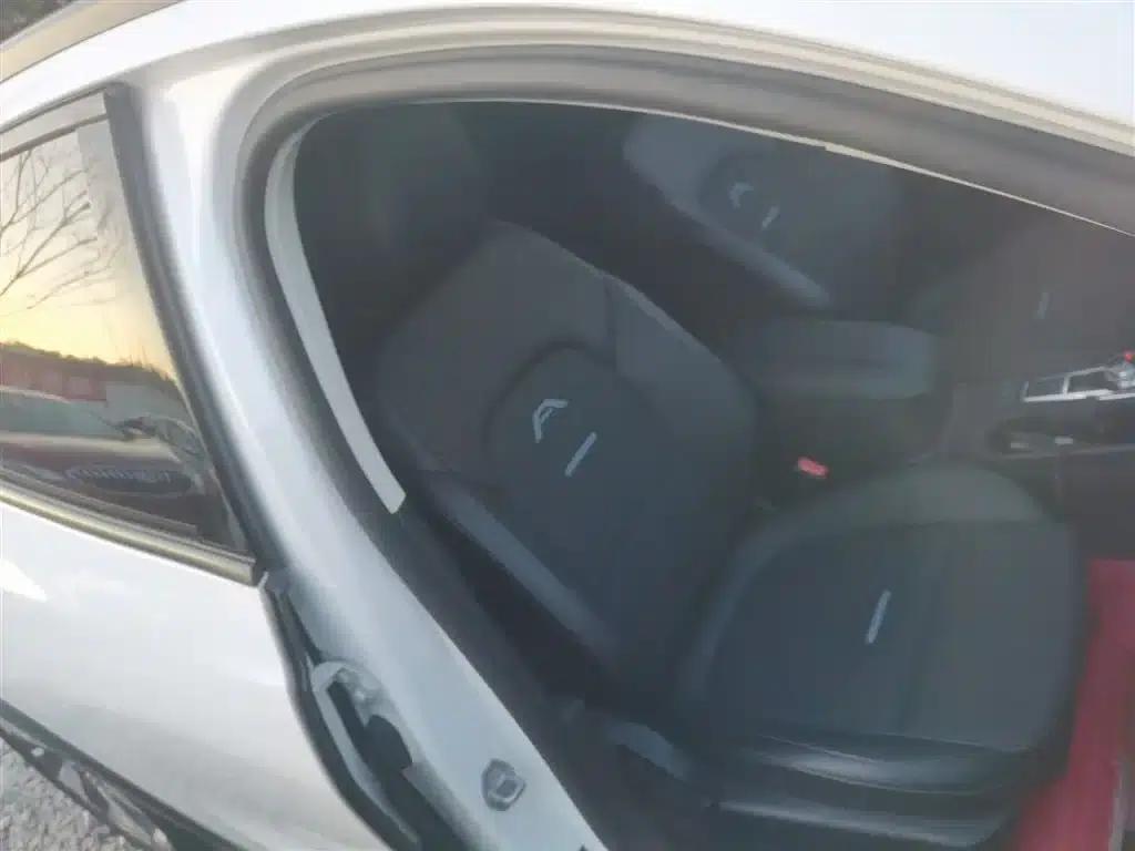 Ford Focus Active 2020 EcoBoost 180 Automatic Trend Edition — миниатюра 17