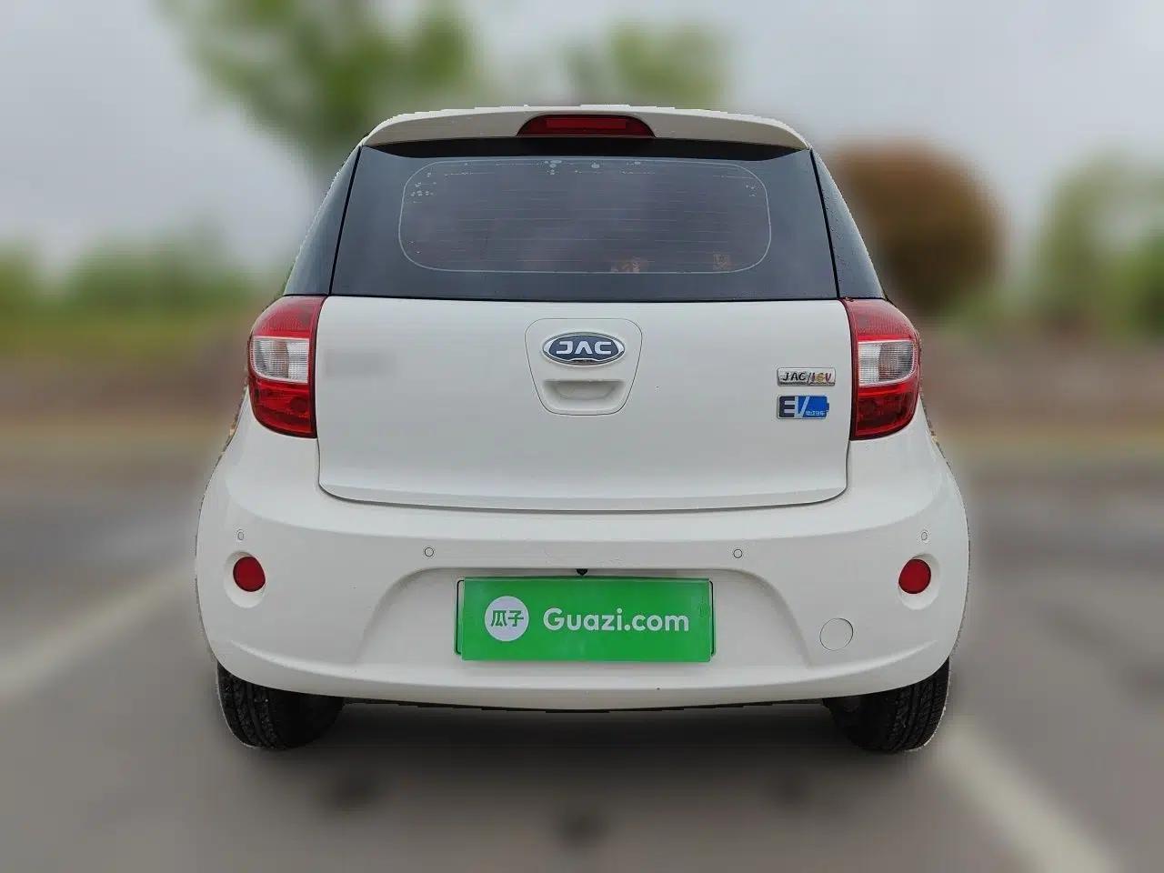 JAC Group iEV6E 2017 iEV6E Time Edition — миниатюра 5
