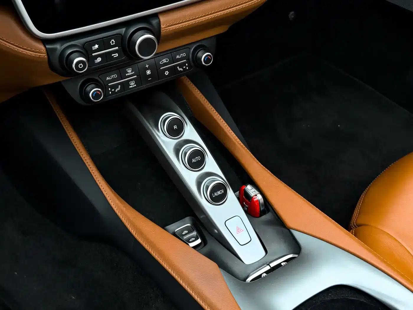 2021 Portofino 3.9T M — миниатюра 21