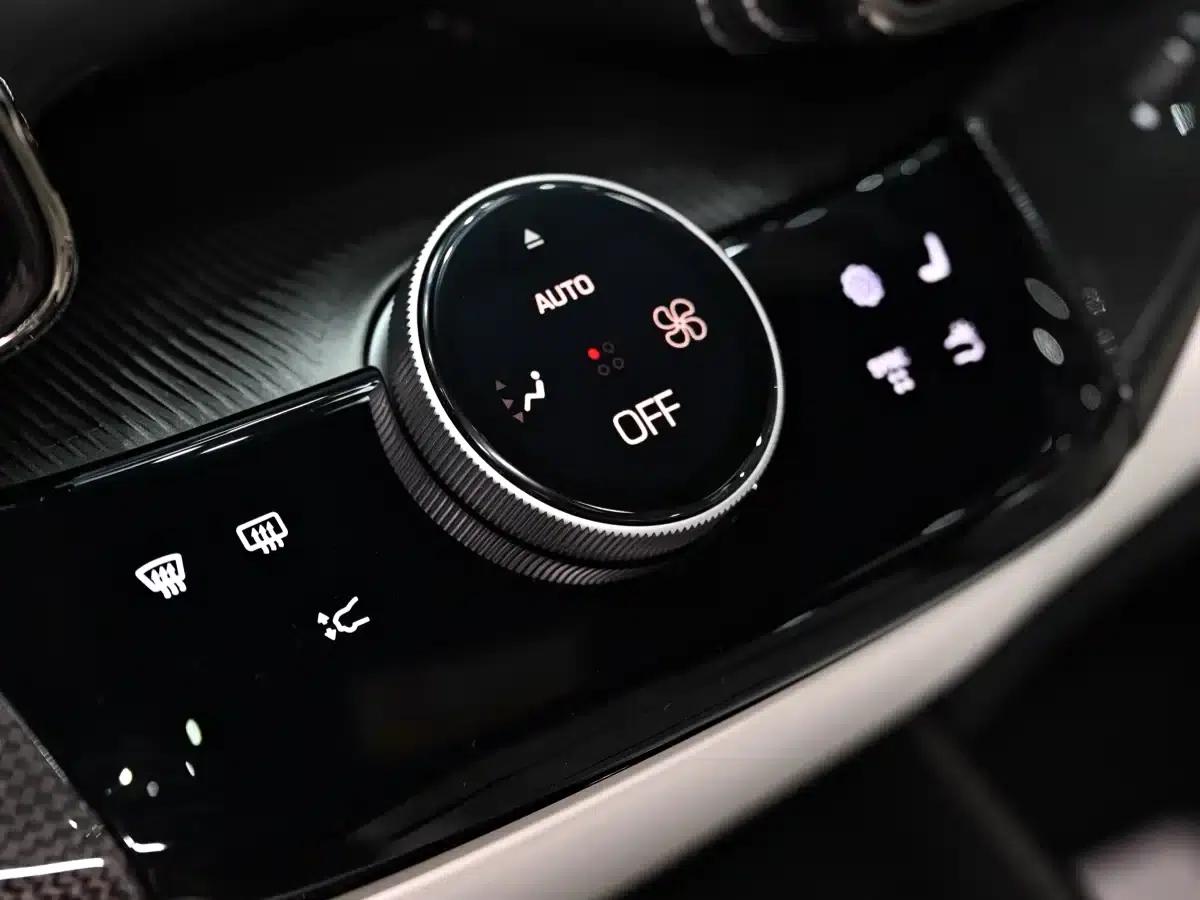 2023 Purosangue 6.5L V12 — миниатюра 15