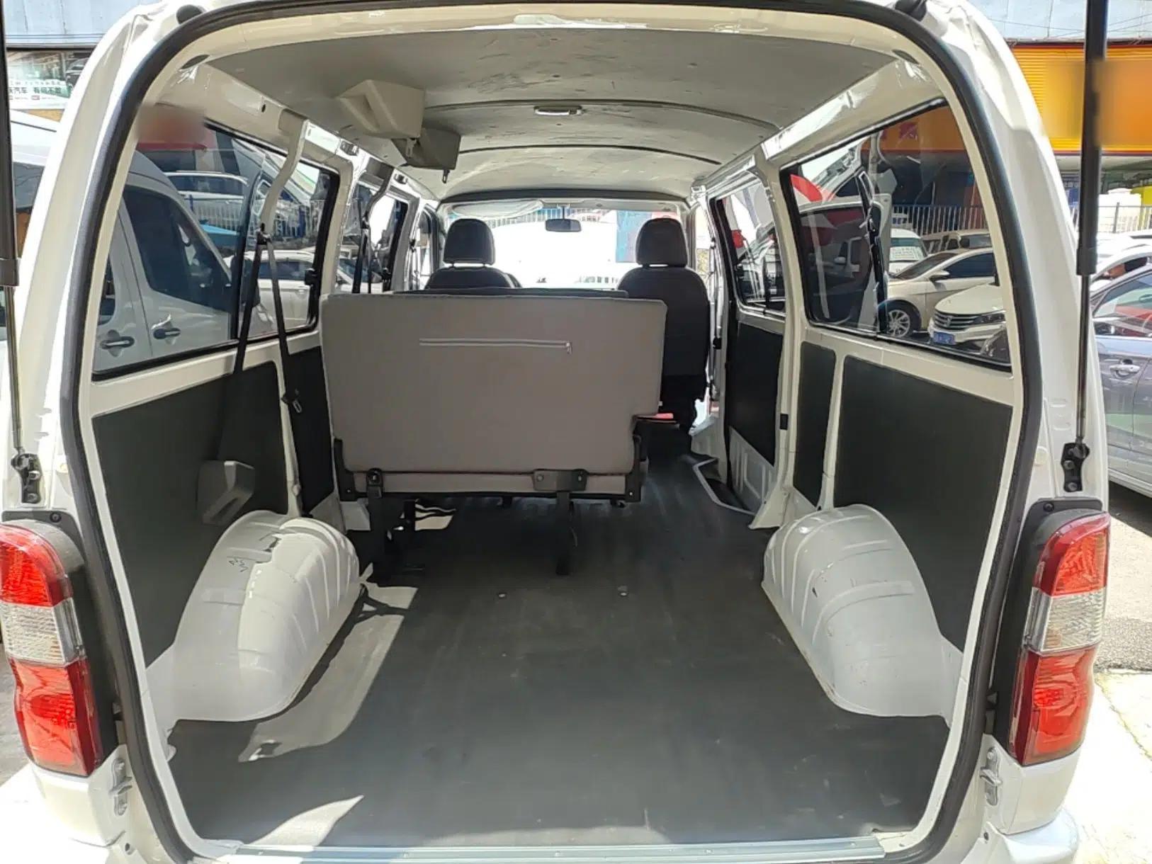 Jinbei Hiace King 2021 2.0L City Transport King Series Express Model Standard Top 6-Seater 1TZS — миниатюра 21