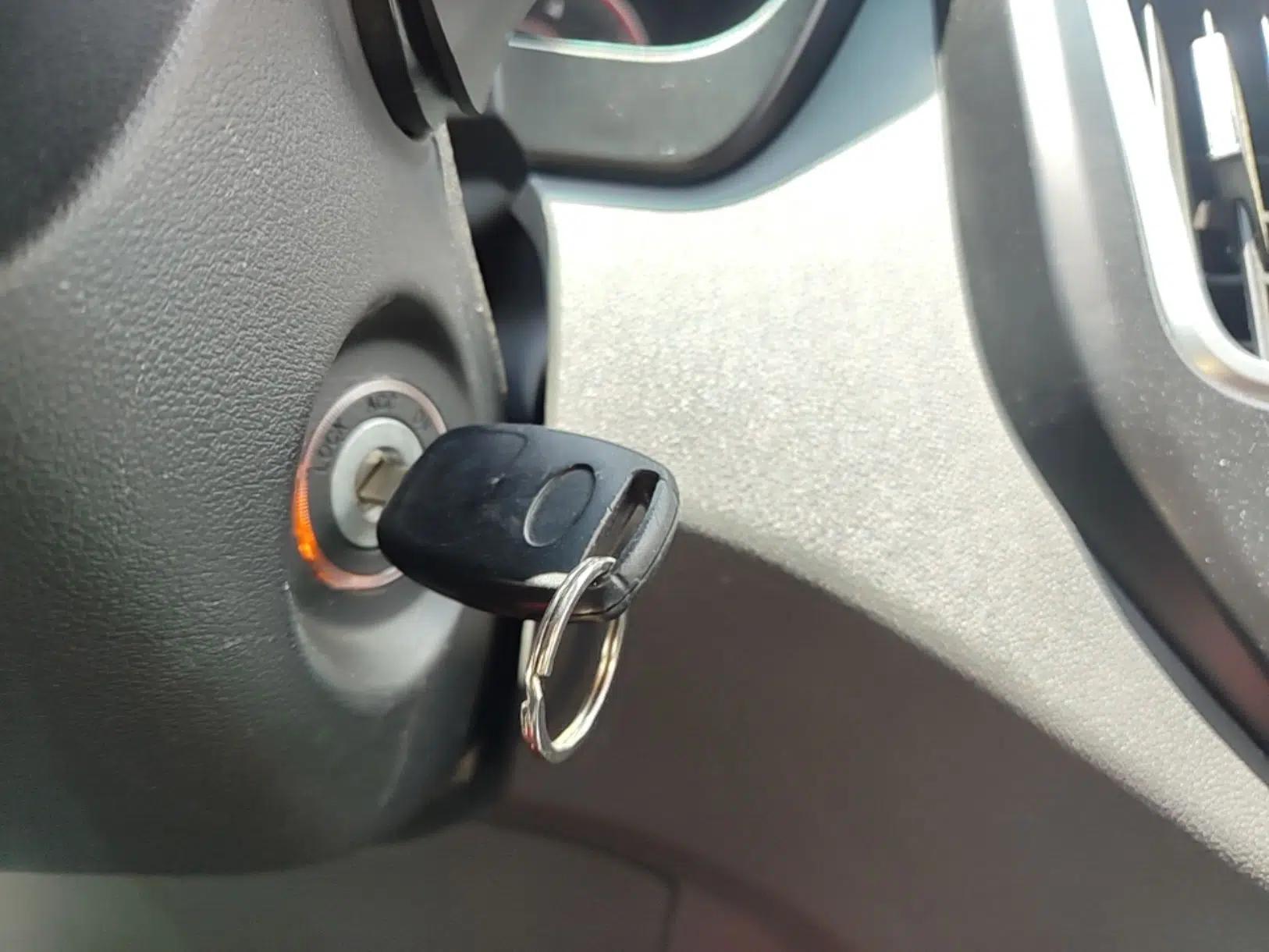 Jinbei Hiace King 2021 2.0L City Transport King Series Express Model Standard Top 6-Seater 1TZS — миниатюра 22