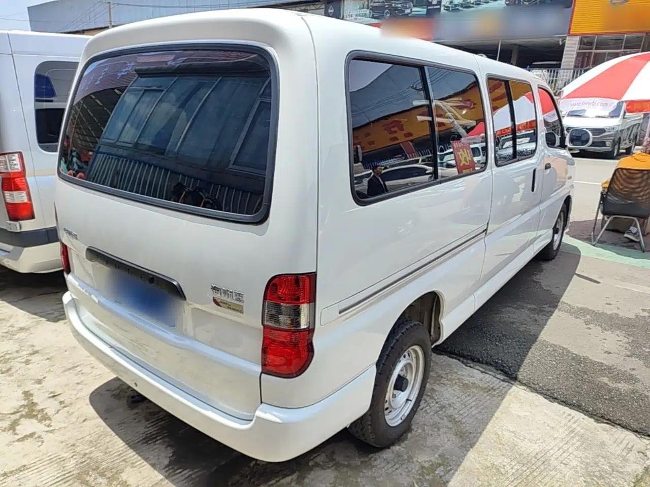 Jinbei Hiace King 2021 2.0L City Transport King Series Express Model Standard Top 6-Seater 1TZS — миниатюра 4