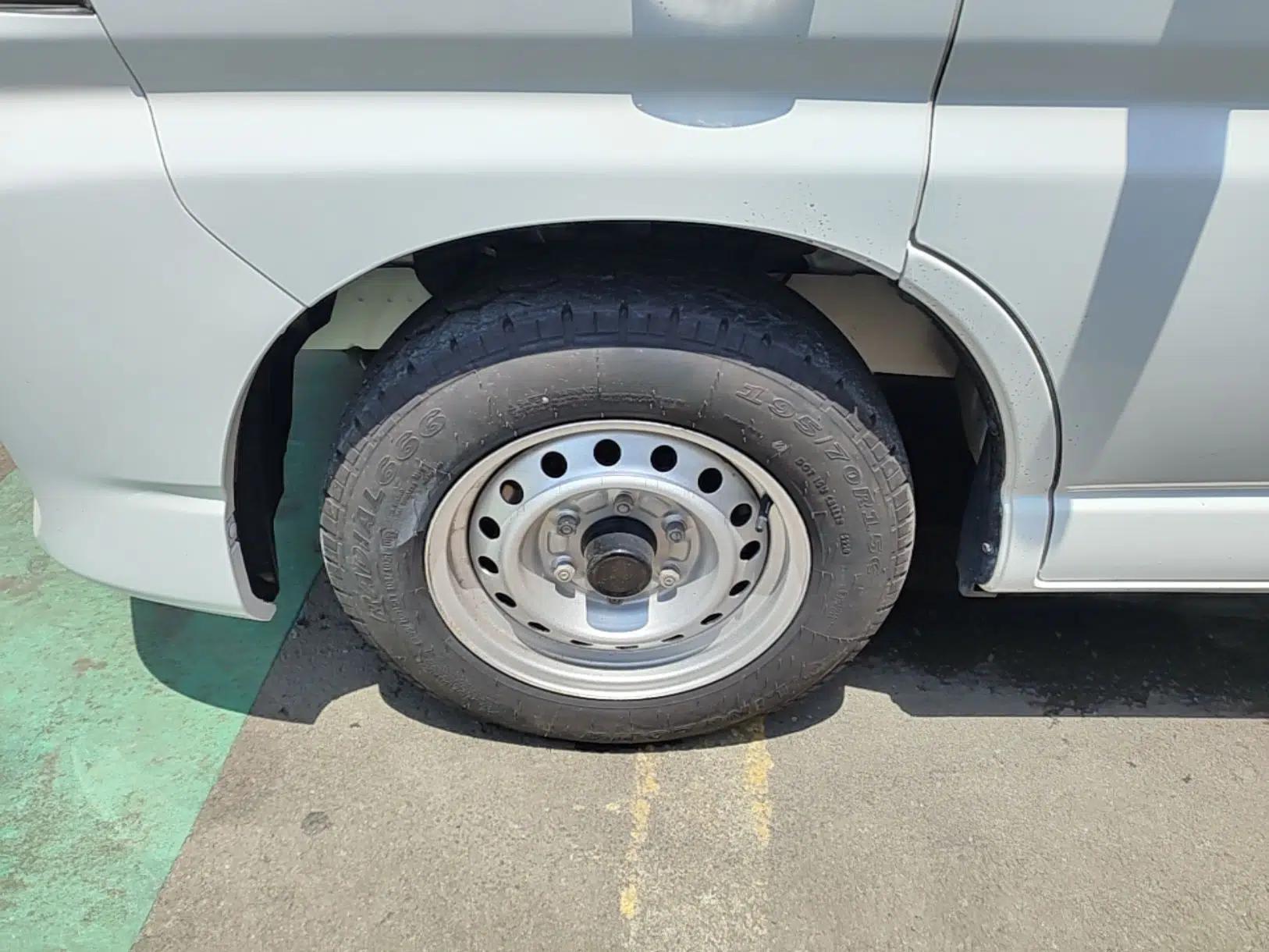 Jinbei Hiace King 2021 2.0L City Transport King Series Express Model Standard Top 6-Seater 1TZS — миниатюра 9