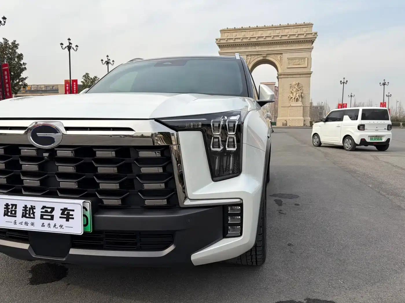 Trumpchi ES9 2024 PHEV 143km Traveler Max — миниатюра 18